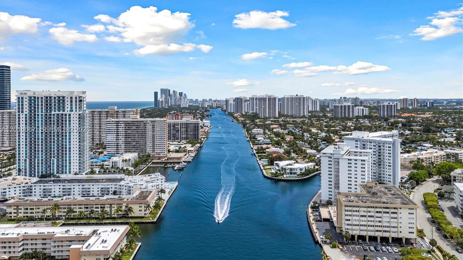 DORSEY ARMS CONDO - Residential