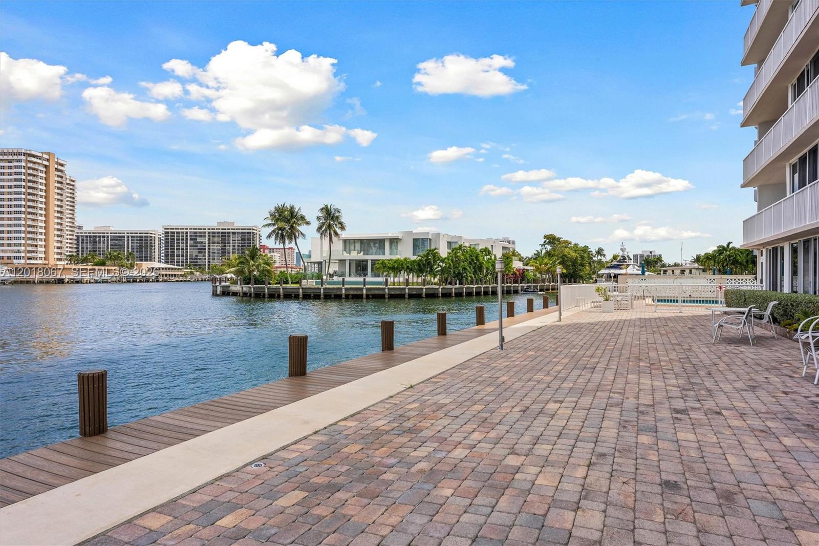 DORSEY ARMS CONDO - Residential