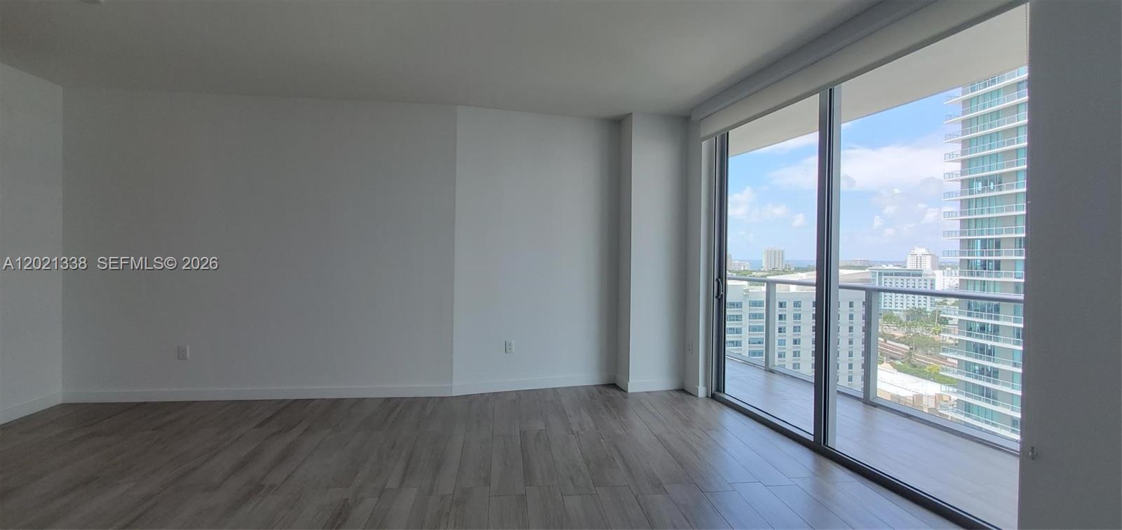 1100 S MIAMI AV 1705