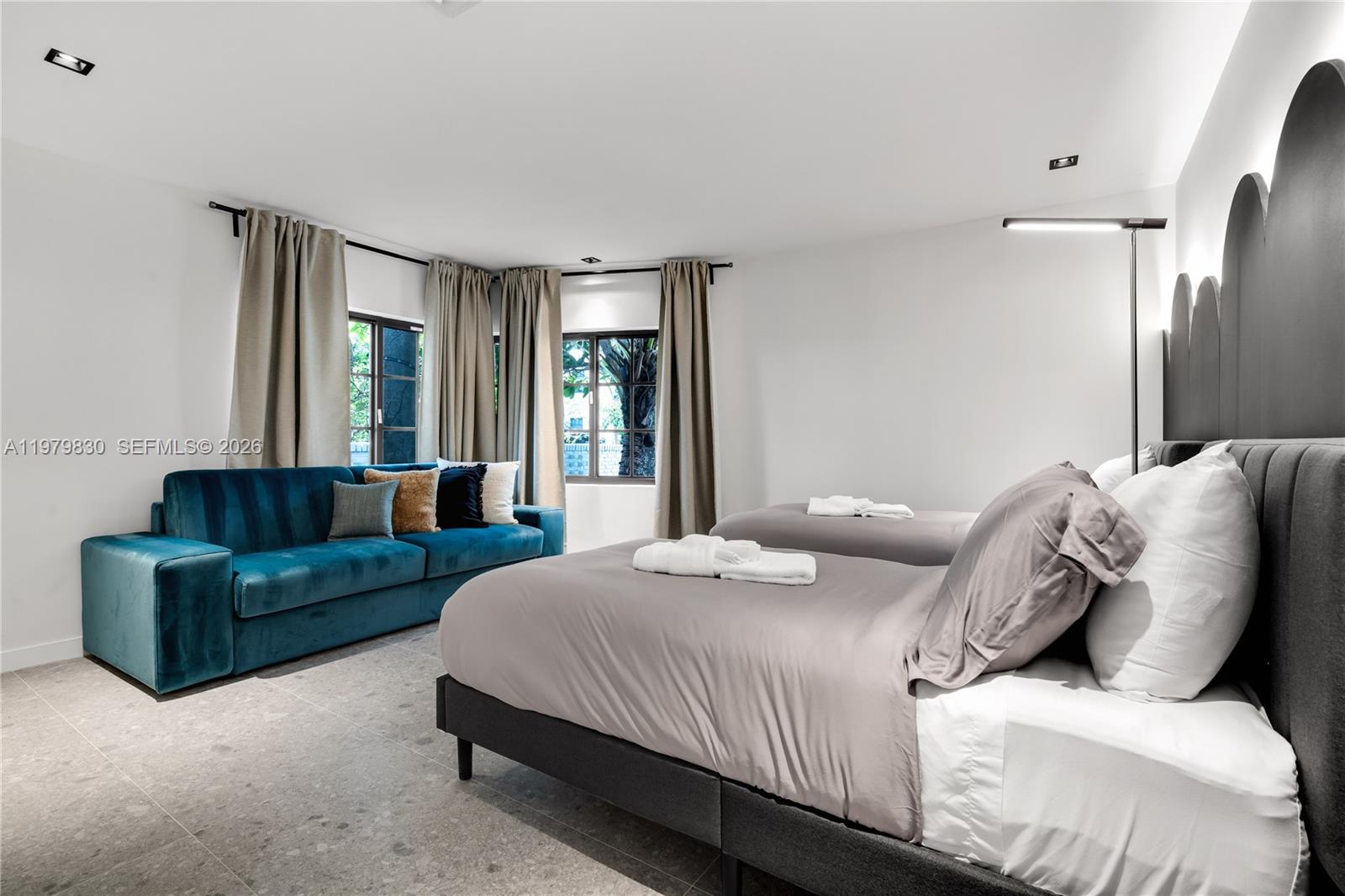 CORAL RIDGE GALT ADD - Residential Lease