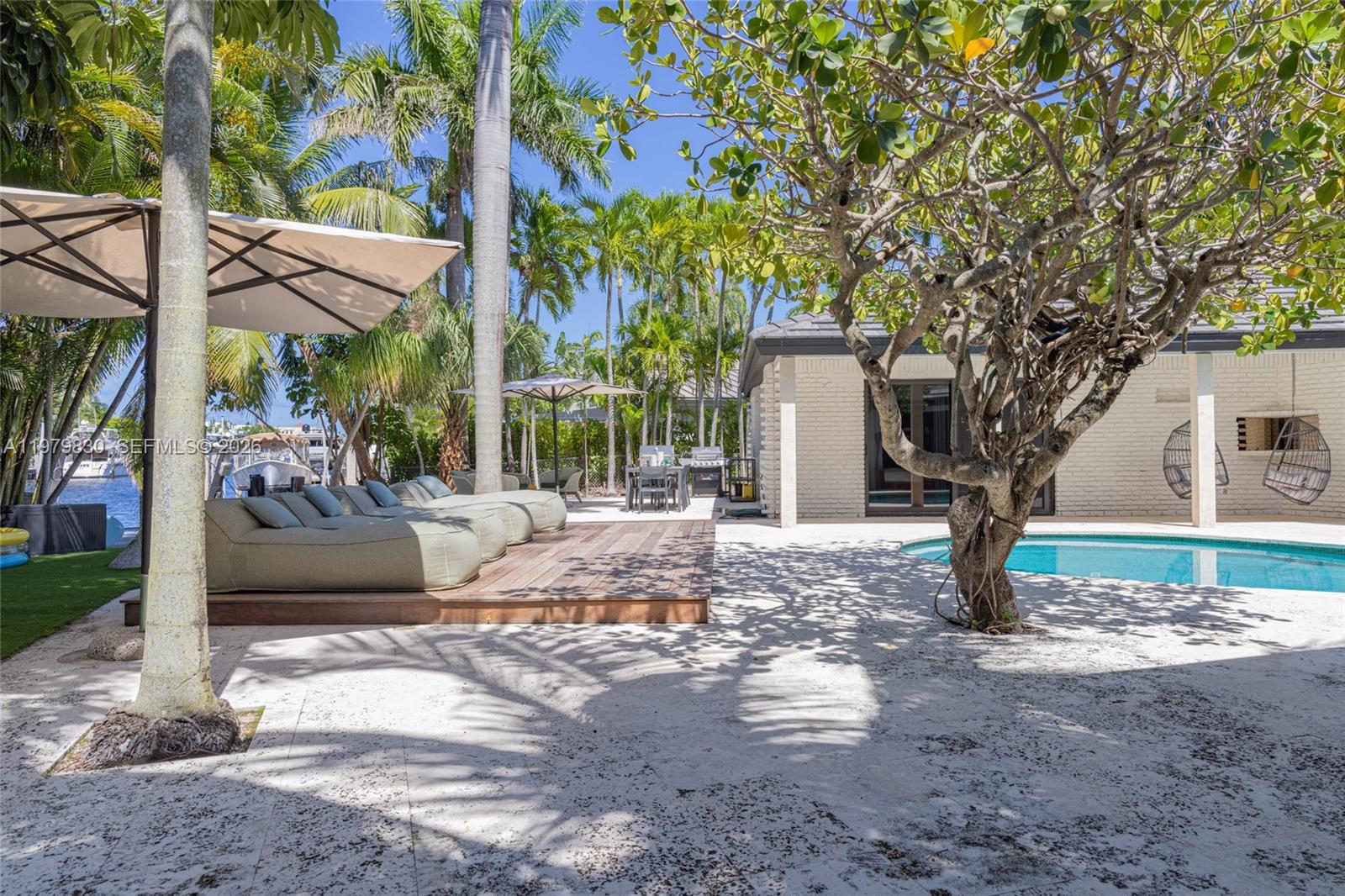 CORAL RIDGE GALT ADD - Residential Lease