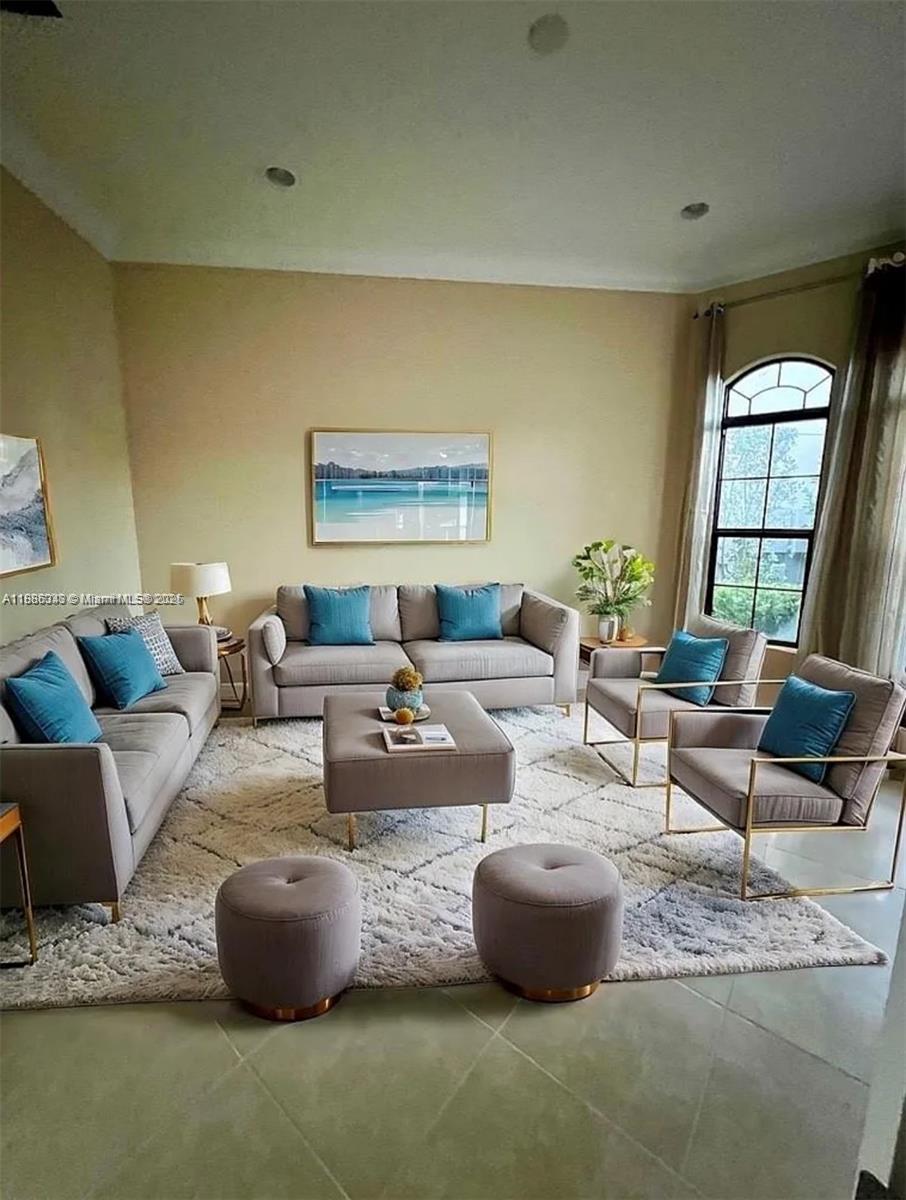 PARKLAND GOLF AND COUNTRY - Residential