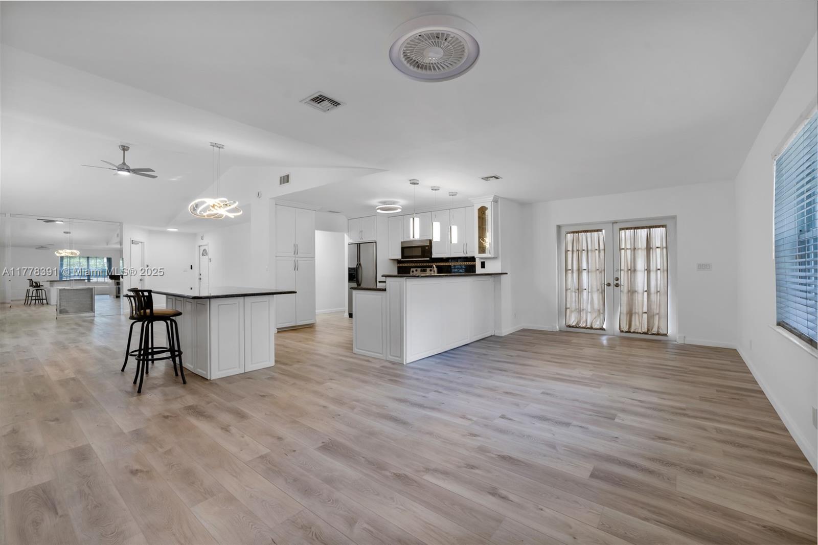 CITY OF LAUDERHILL SEC 1 - Residential