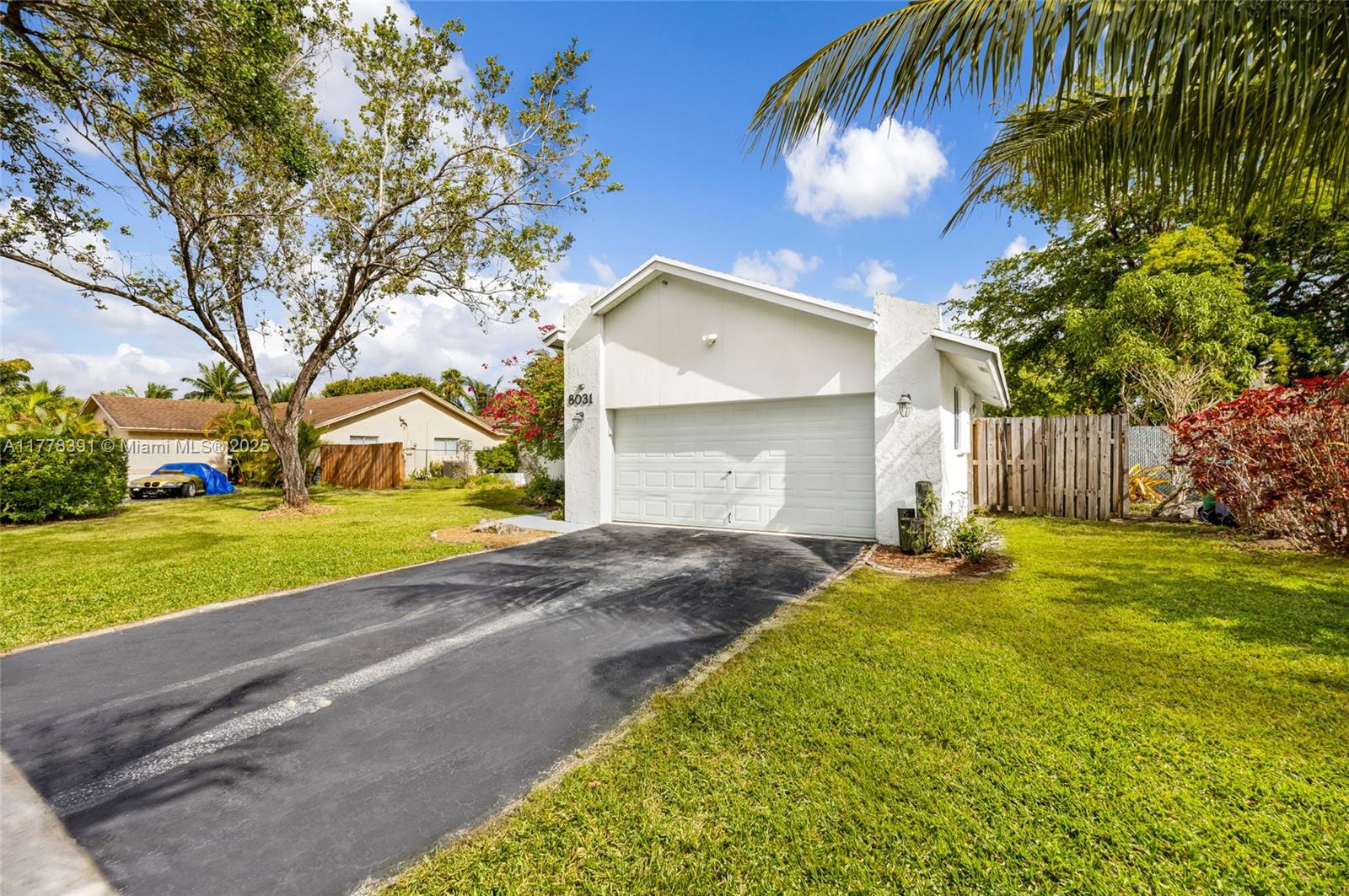 8031 NW 47th Ct