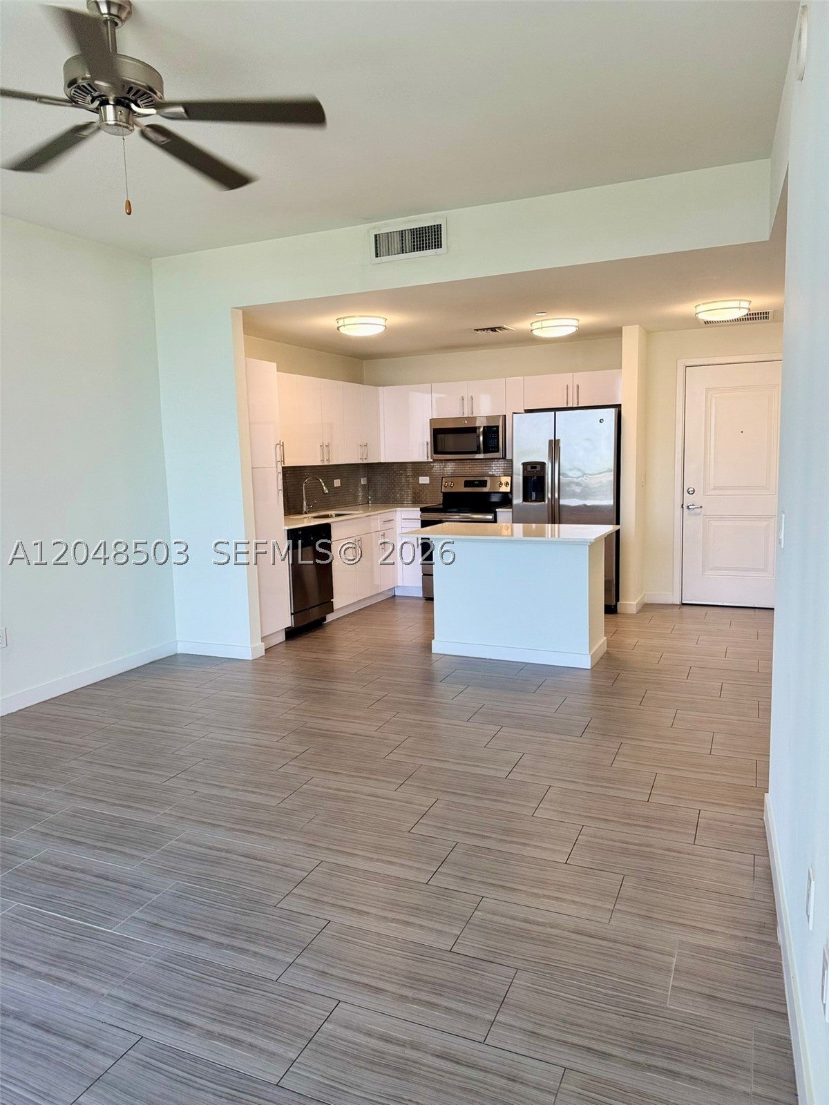 1776 Polk St 517