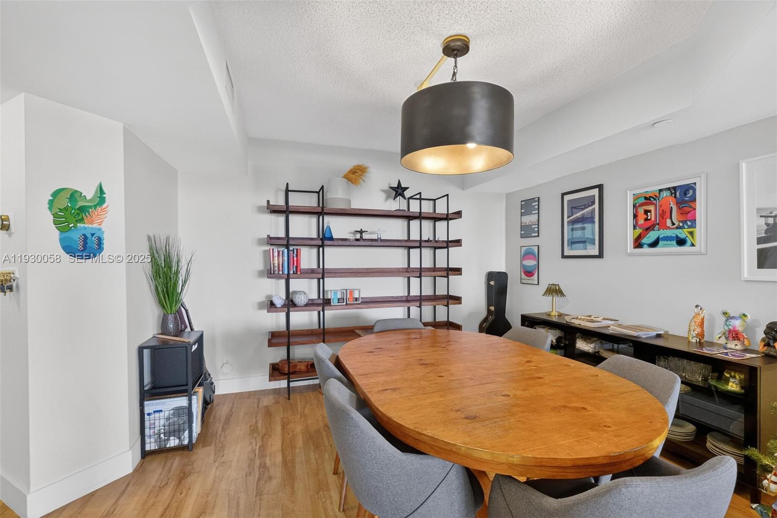 HARBOR TWS AT THE WATERWA - Residential