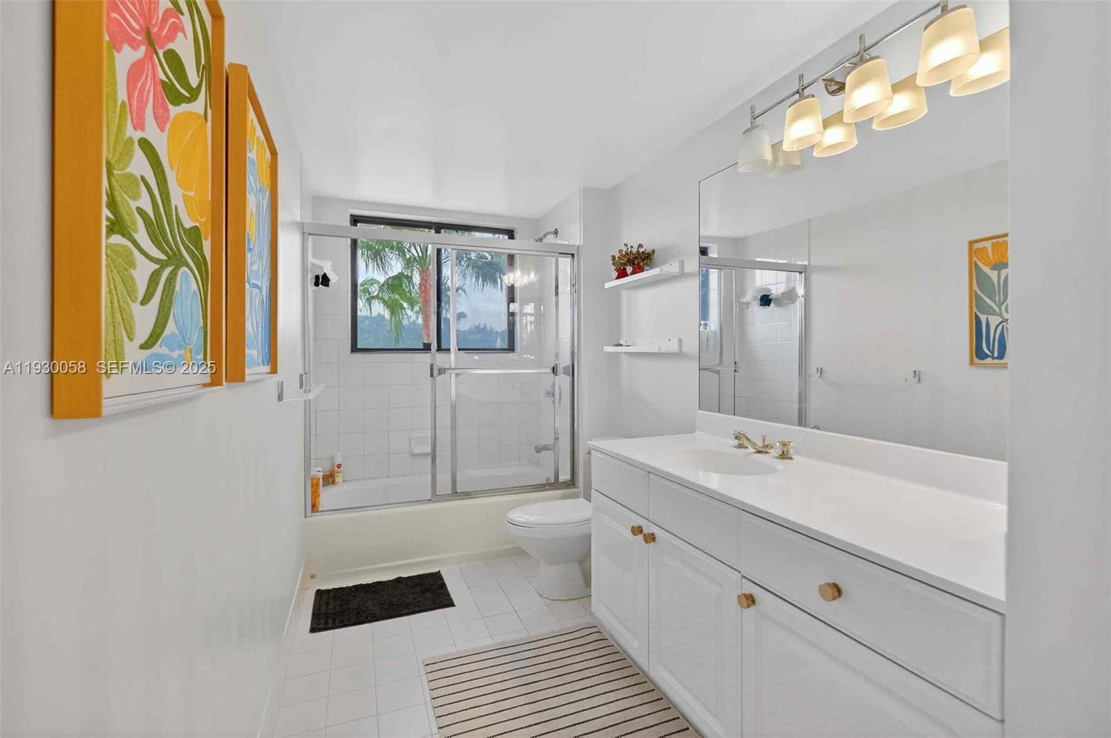 HARBOR TWS AT THE WATERWA - Residential