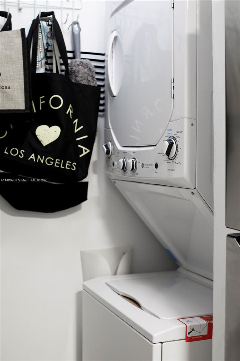ISOLA CONDO - Residential Lease