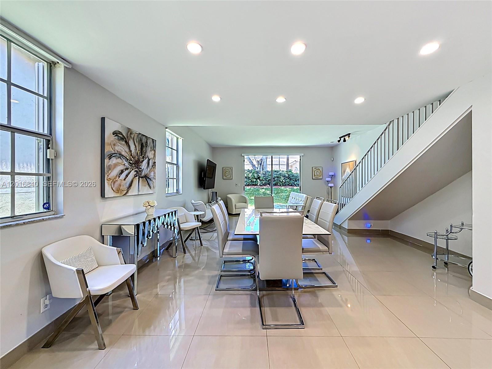 SECTORS 3 & 4 BOUNDARY PL - Residential