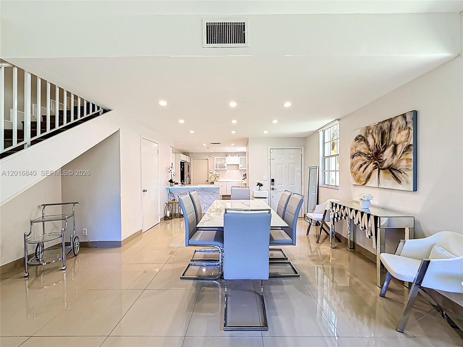 SECTORS 3 & 4 BOUNDARY PL - Residential