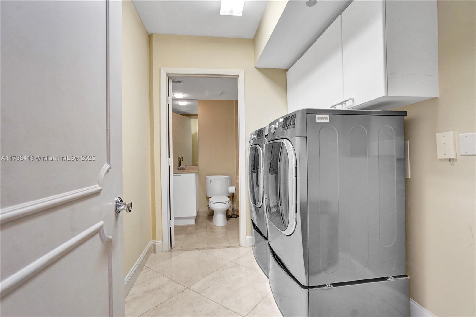 OCEAN THREE CONDO - Residential