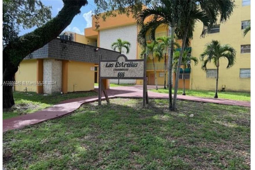 Grab this incredible opportunity in the heart of Hialeah! This inviting condo is perfect for first-time buyers, offering a wonderful mix of comfort and potential. With 1 bedroom and 1 bathroom, it's the perfect space to start your next chapter. Make it yours today!