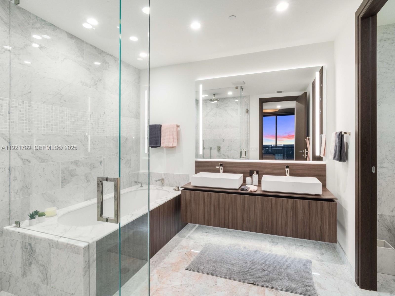 BRICKELL FLATIRON CONDO - Residential