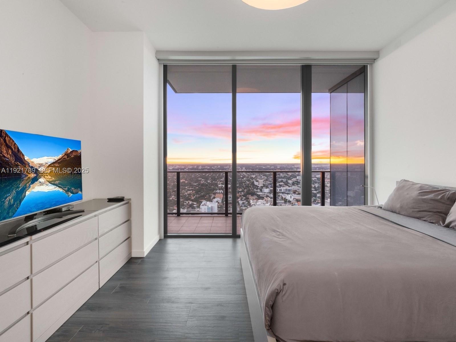 BRICKELL FLATIRON CONDO - Residential