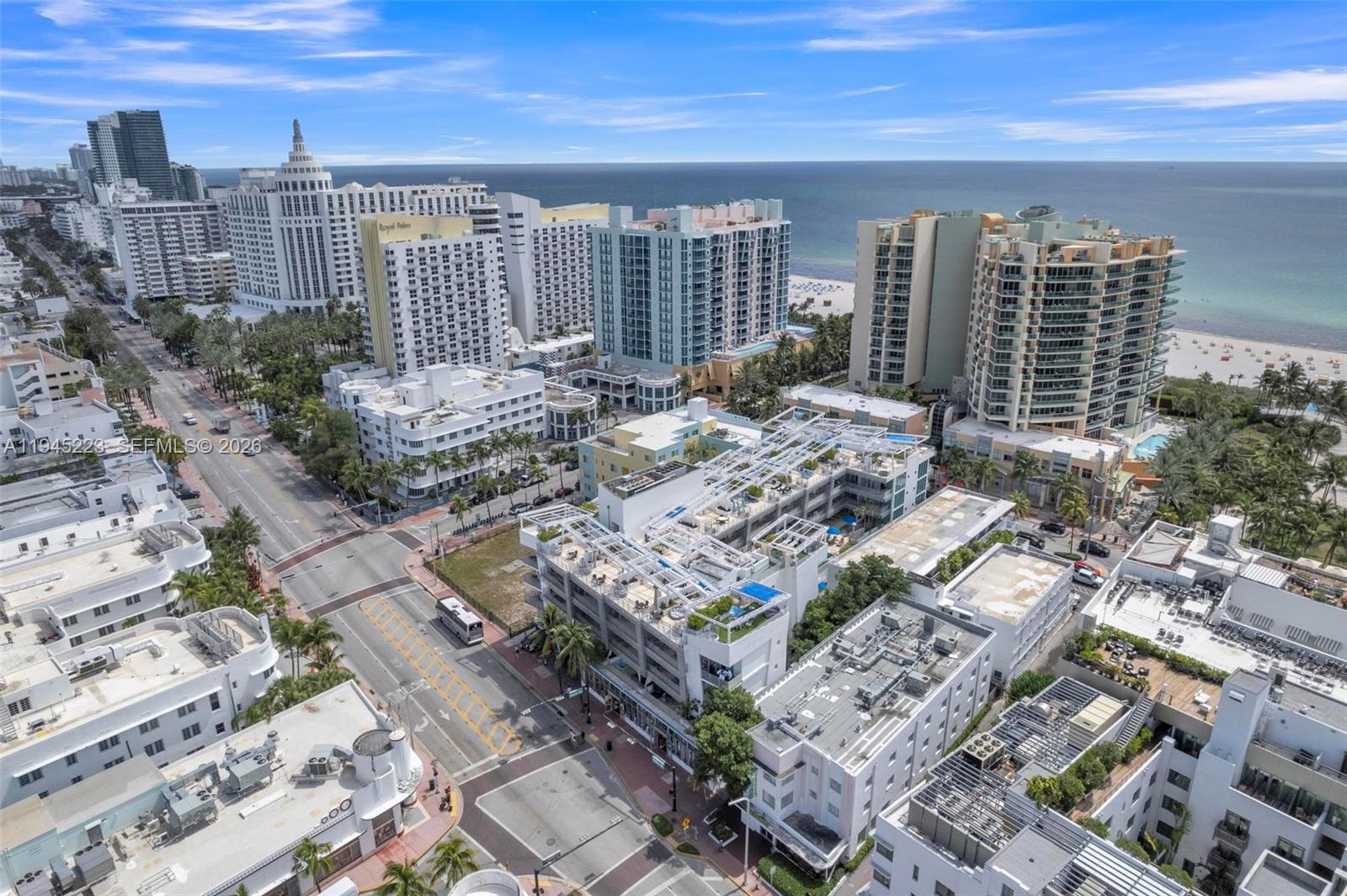 DE SOLEIL S BCH RESIDENTI - Residential