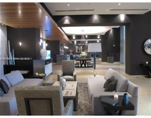 INFINITY AT BRICKELL COND - Residential