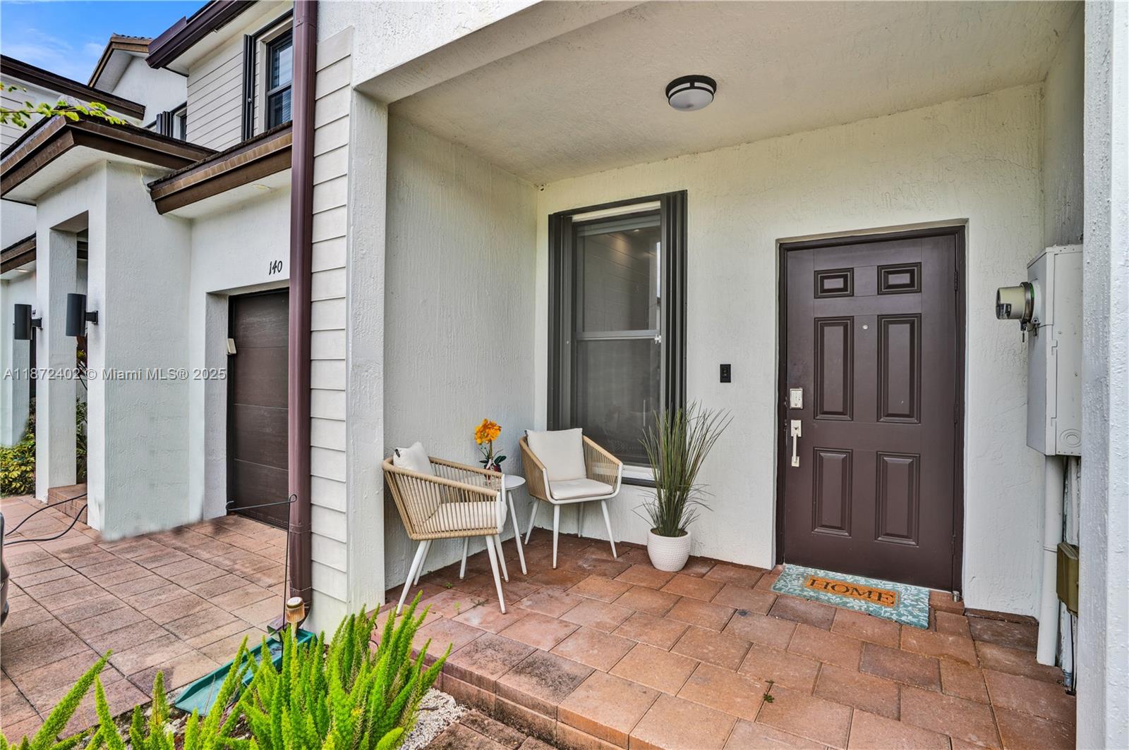 STELLAR PEMBROKE PINES - Residential