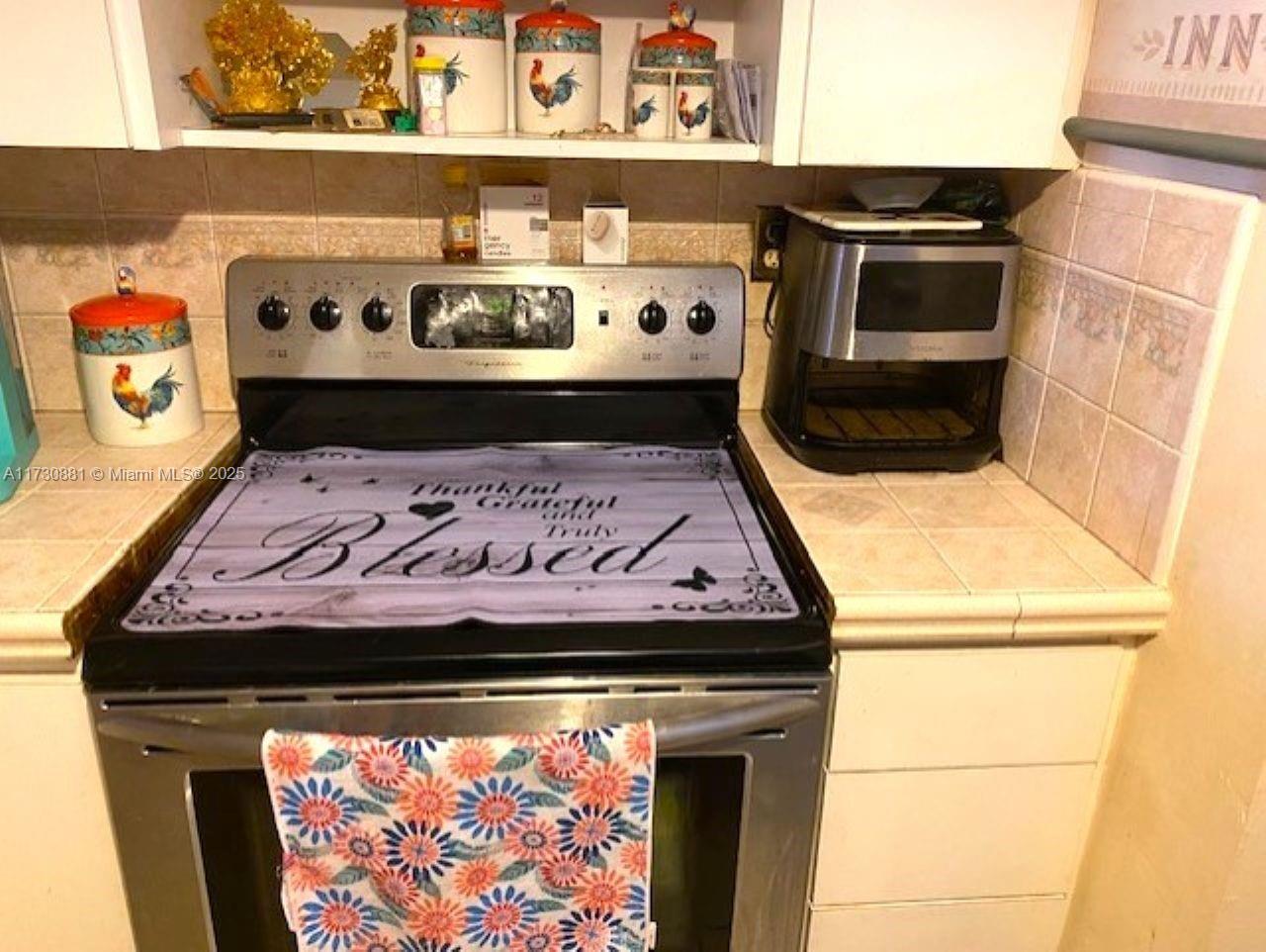 WESTLAND CONDO - Residential