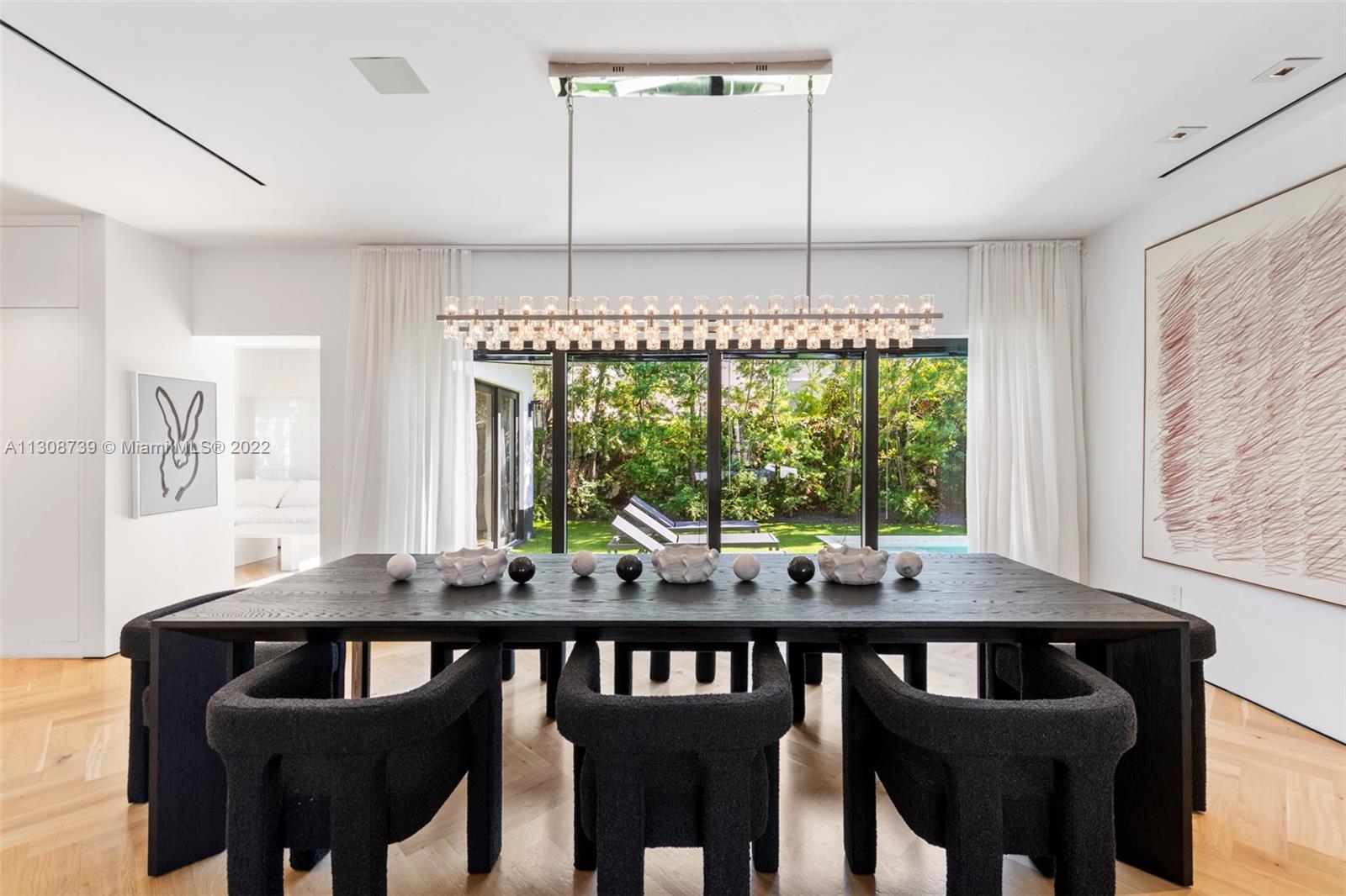 SUNSET LAKE - Residential