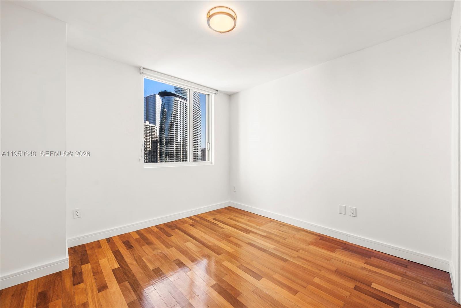 500 BRICKELL EAST CONDO - Residential