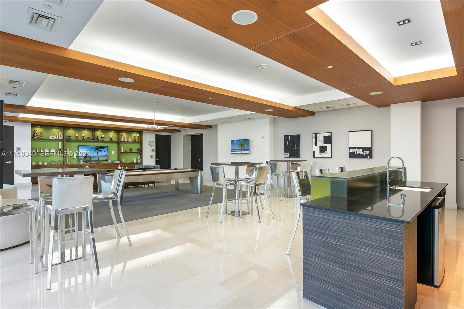 500 BRICKELL EAST CONDO - Residential