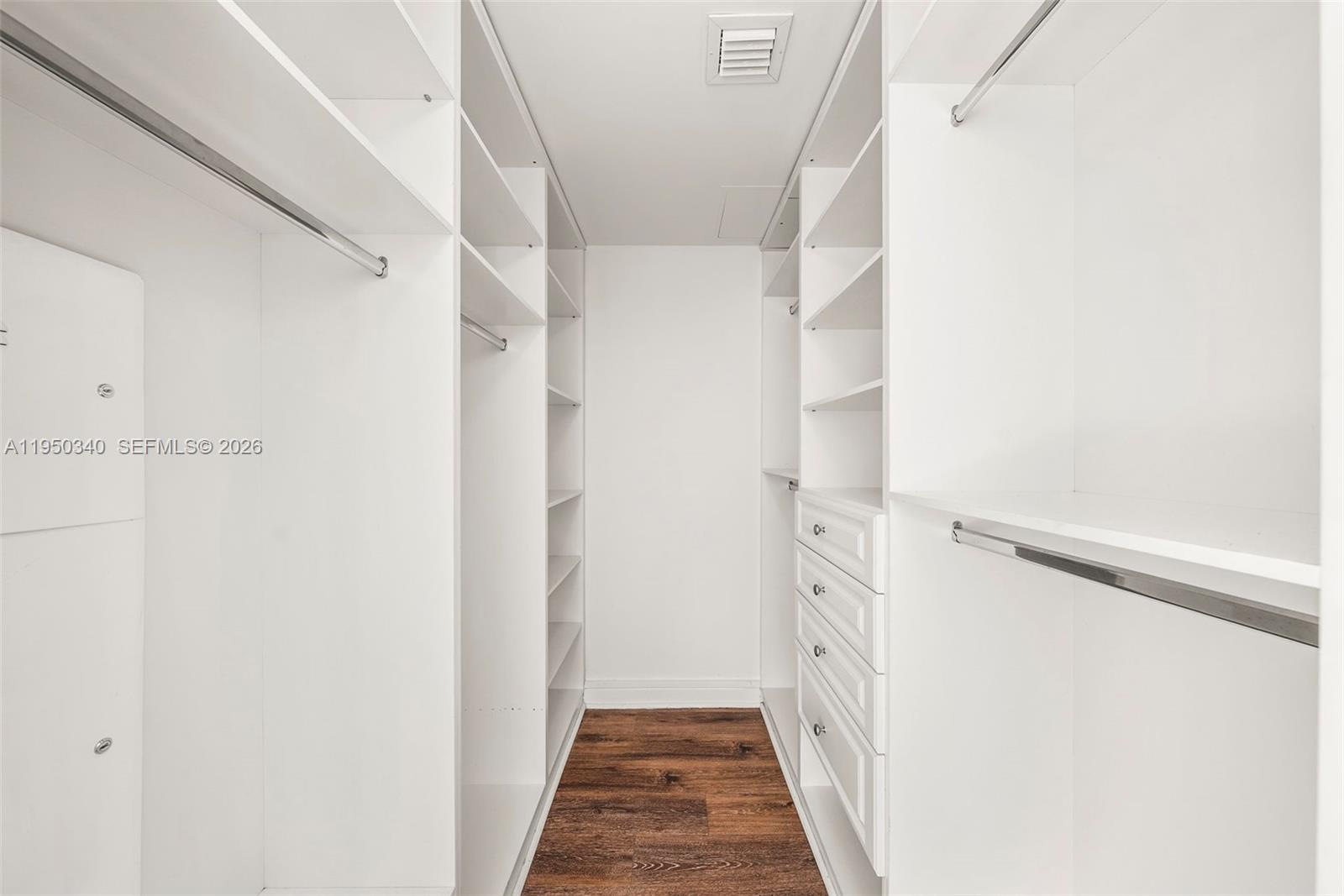 500 BRICKELL EAST CONDO - Residential