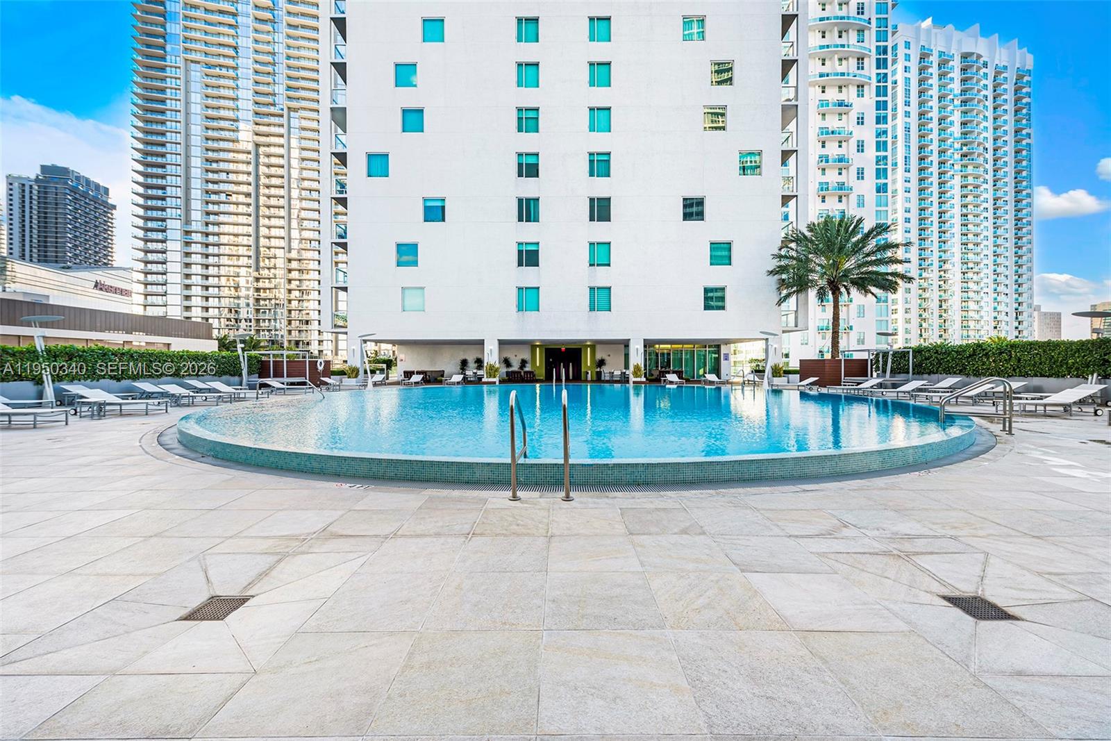 500 BRICKELL EAST CONDO - Residential