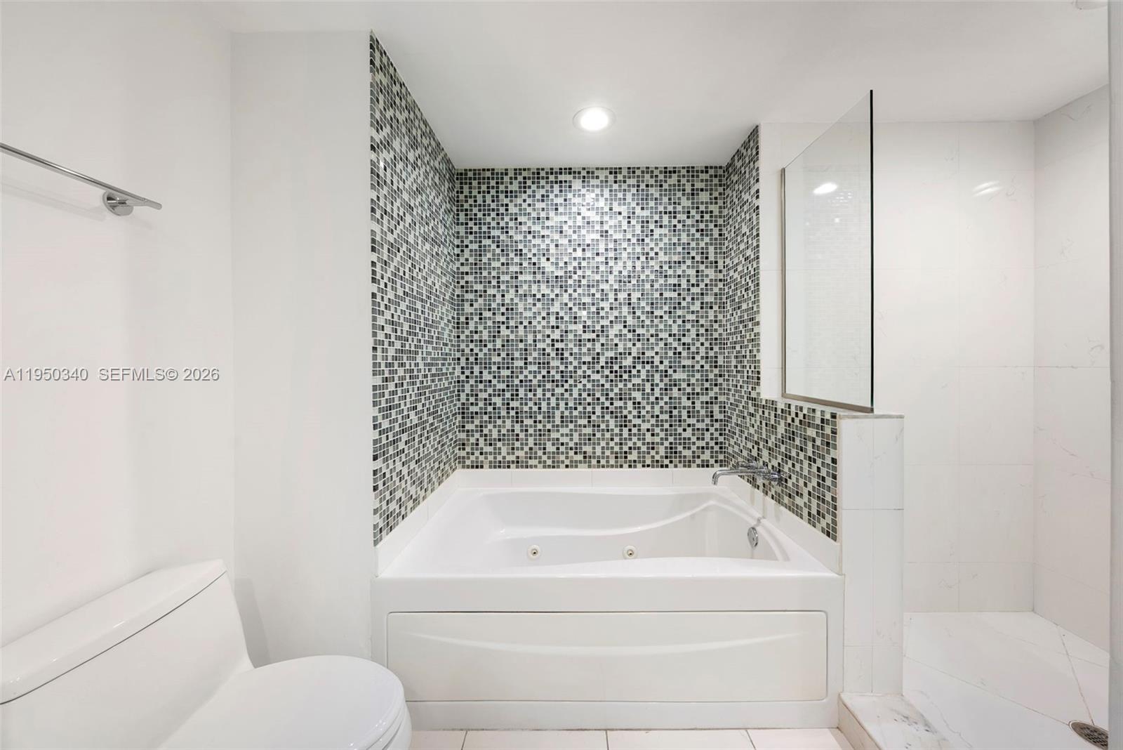 500 BRICKELL EAST CONDO - Residential