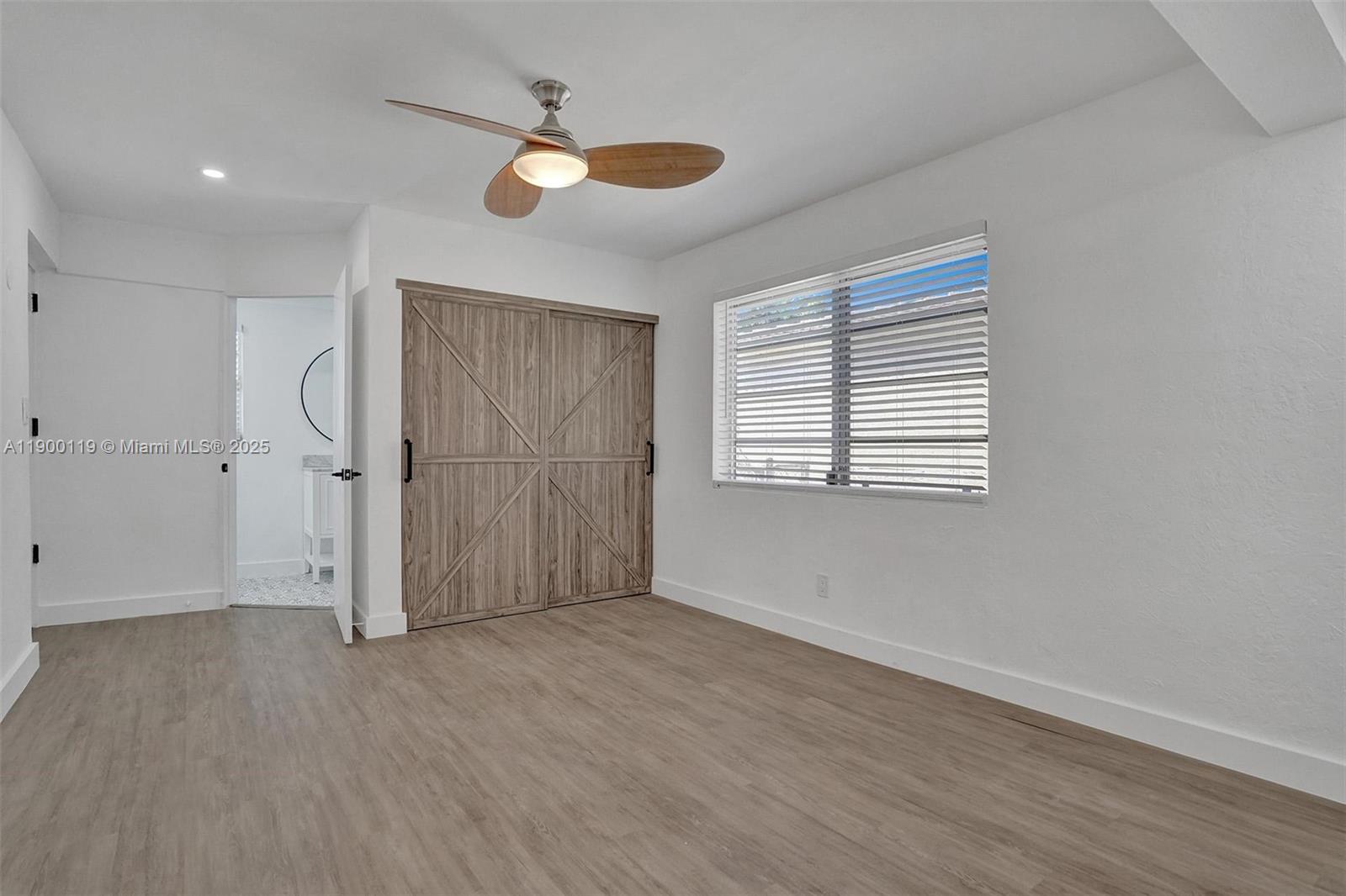 HOLLYWOOD LAKES SEC - Residential Lease