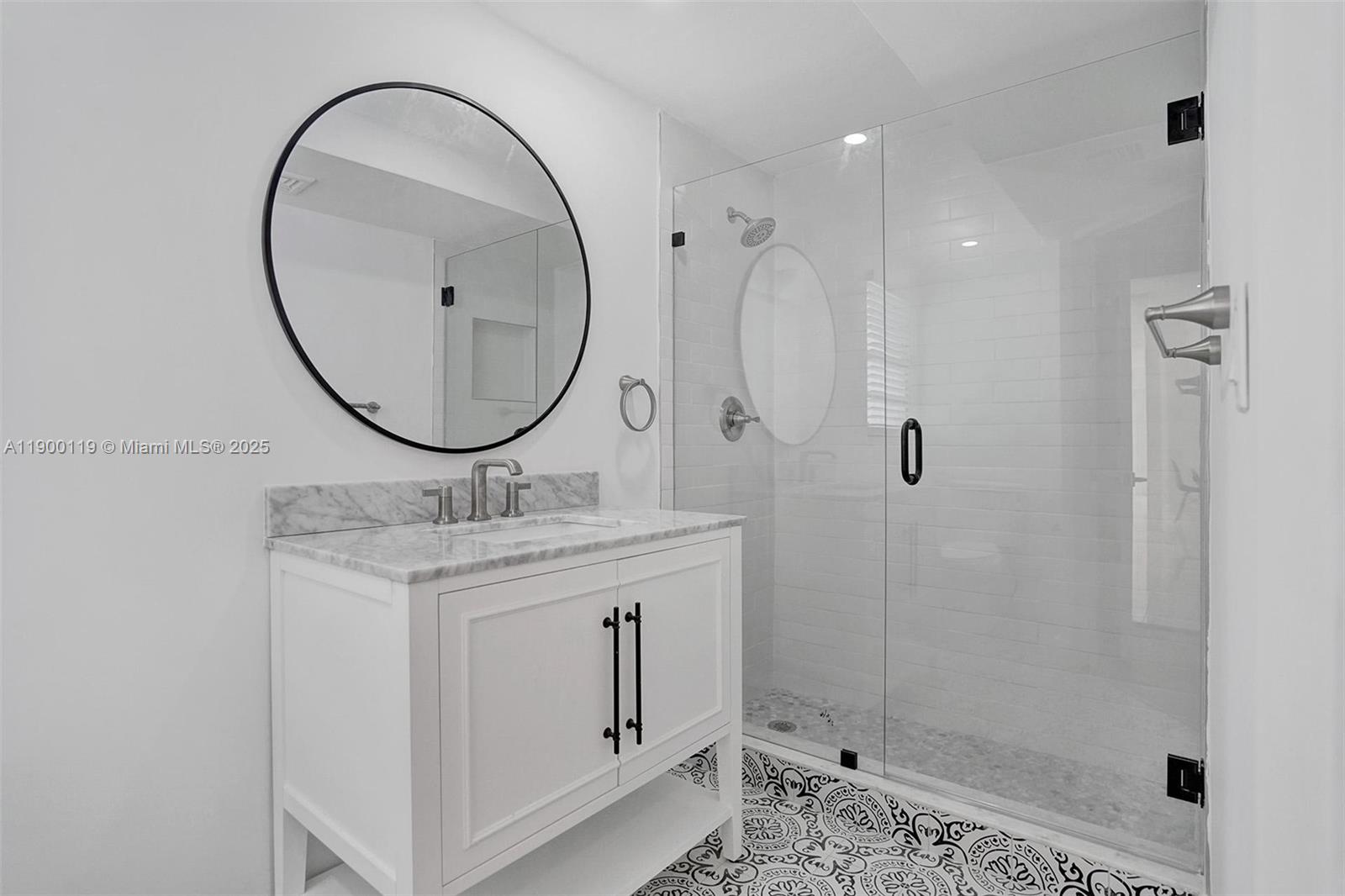 HOLLYWOOD LAKES SEC - Residential Lease