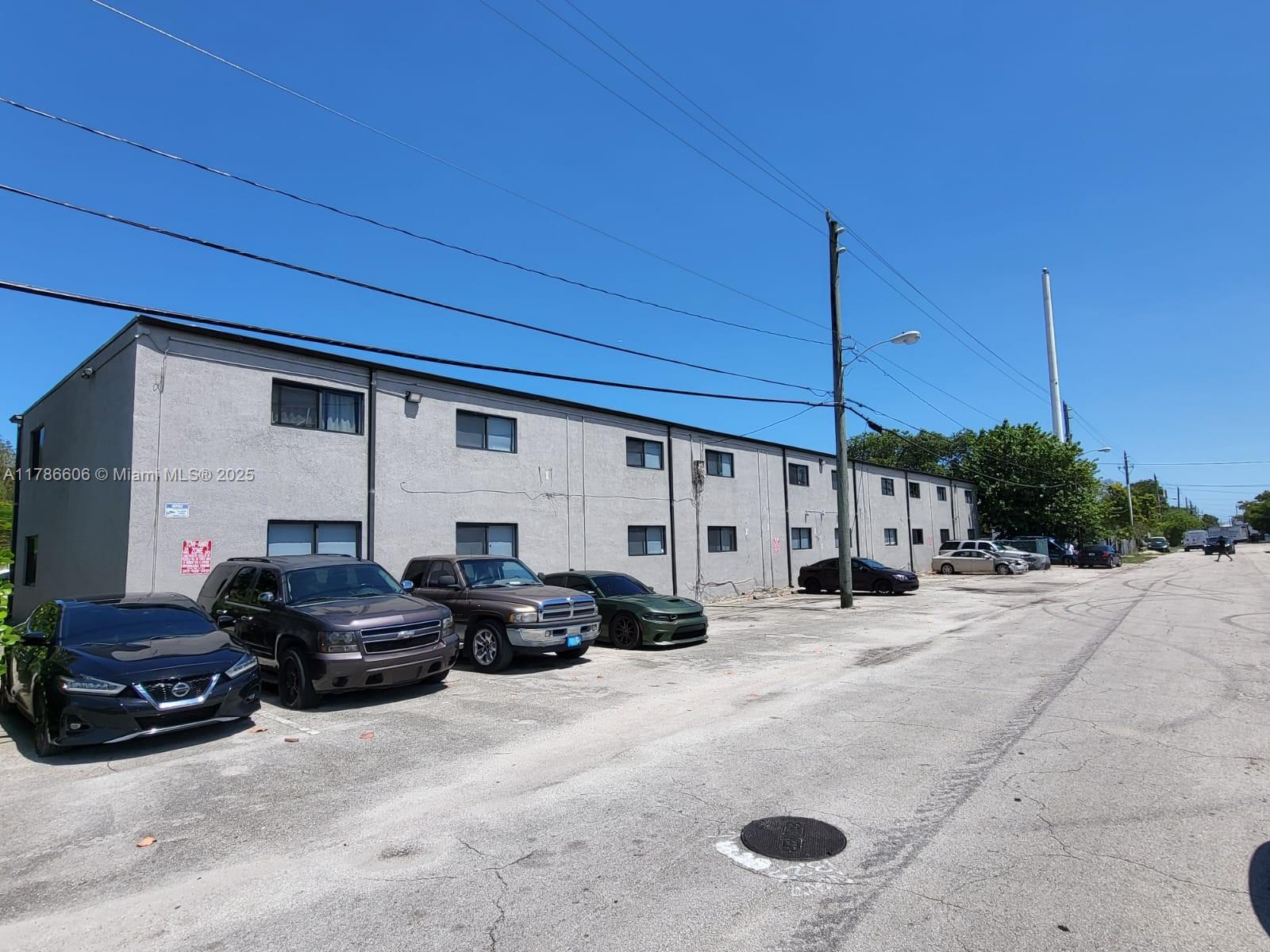 14100 NW 6th Ct