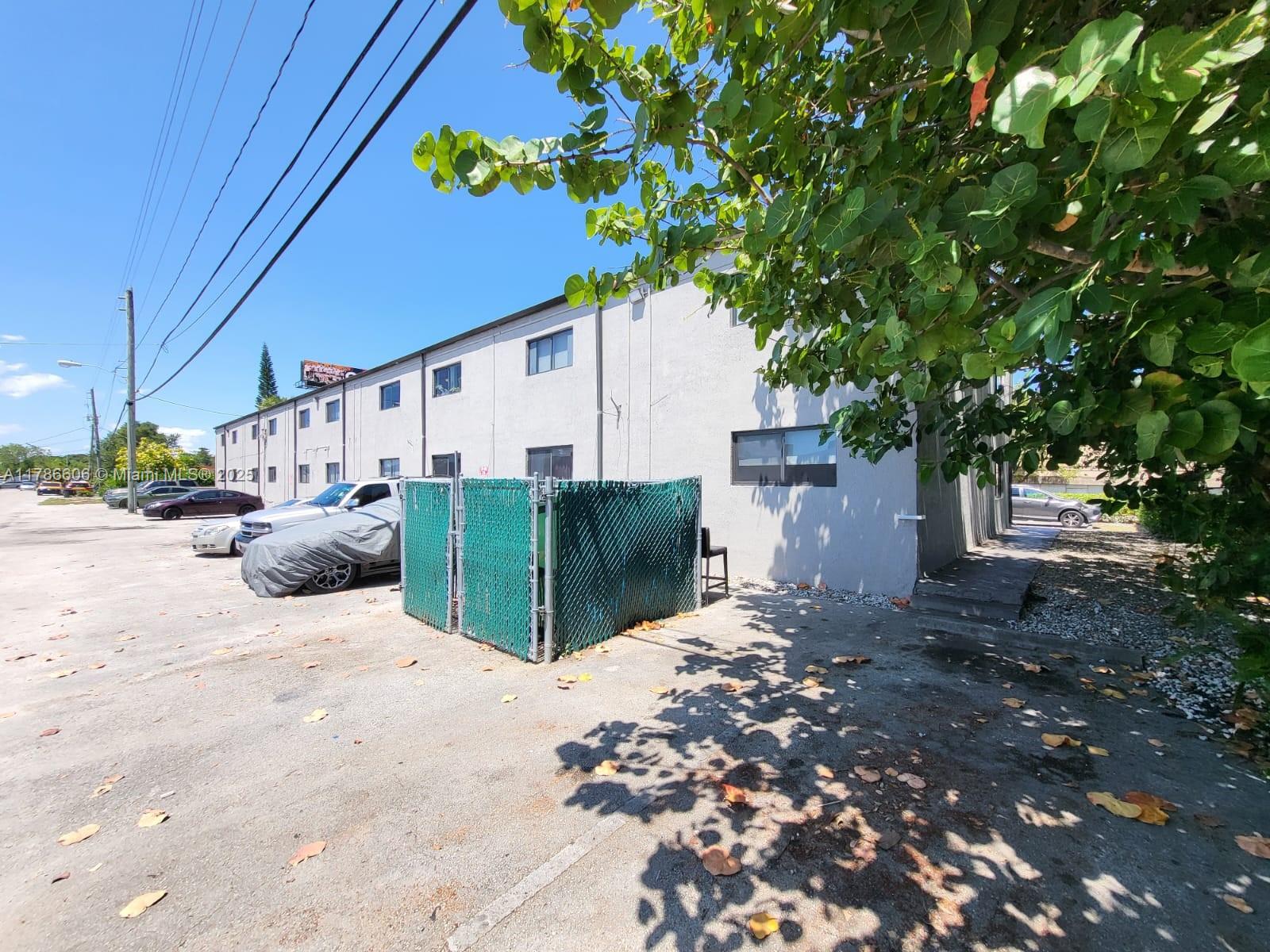 14100 NW 6th Ct