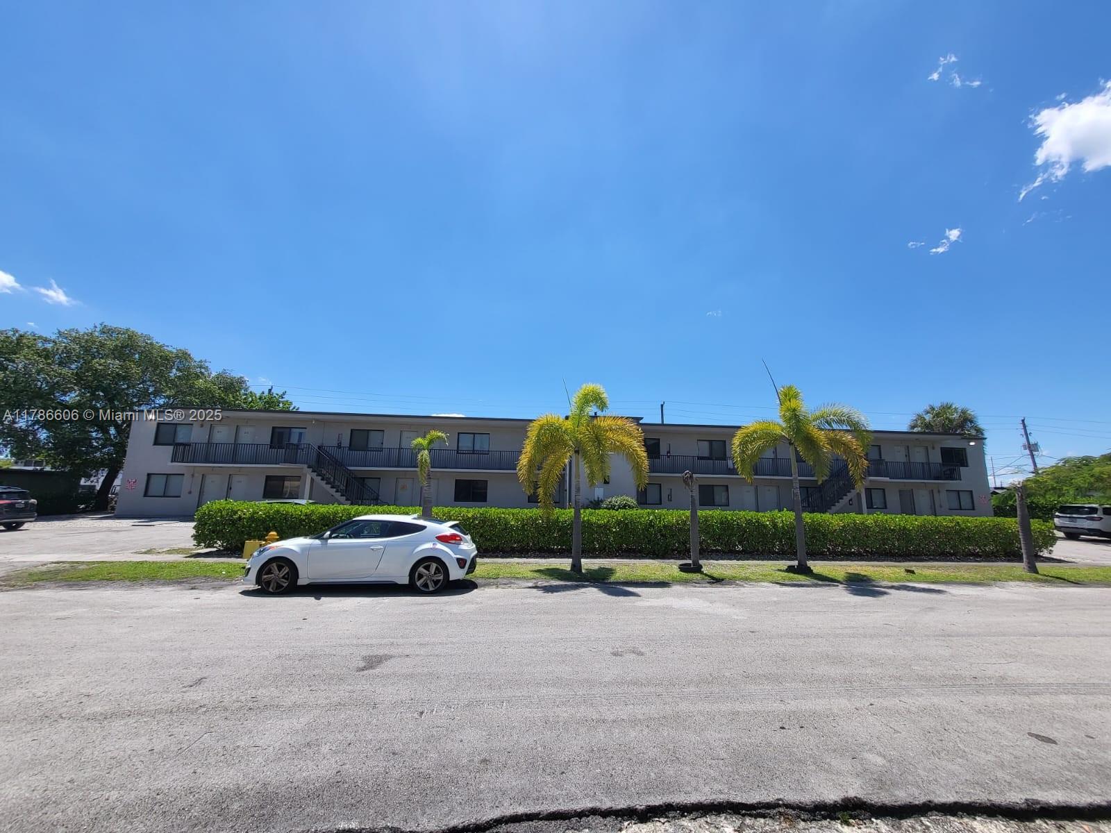 14100 NW 6th Ct