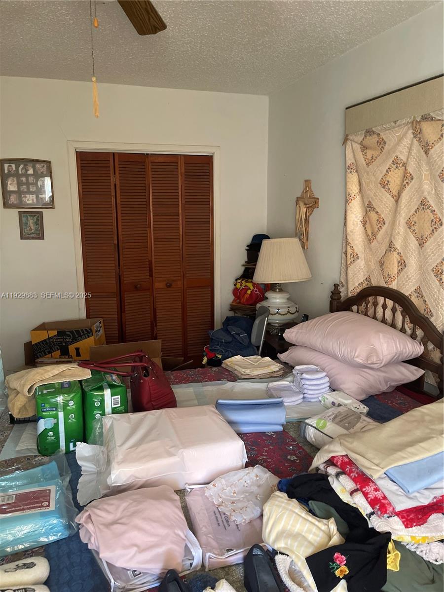 GRAPELAND CENTER - Residential