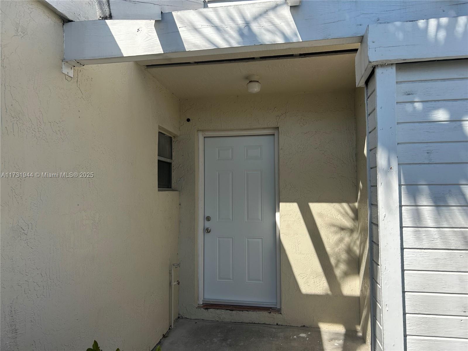 SIERRA RIDGE CONDO B - Residential