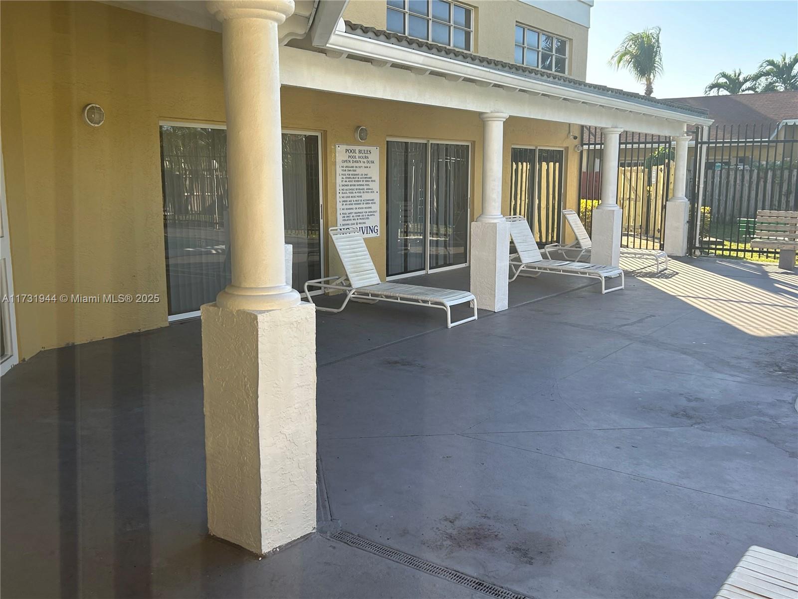SIERRA RIDGE CONDO B - Residential