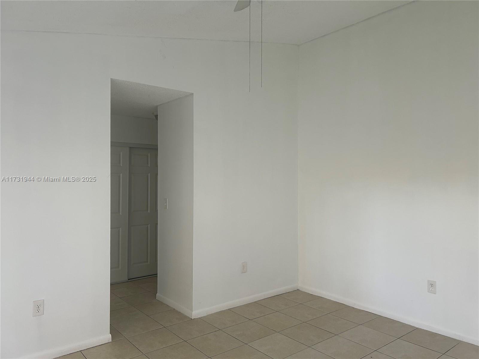 SIERRA RIDGE CONDO B - Residential