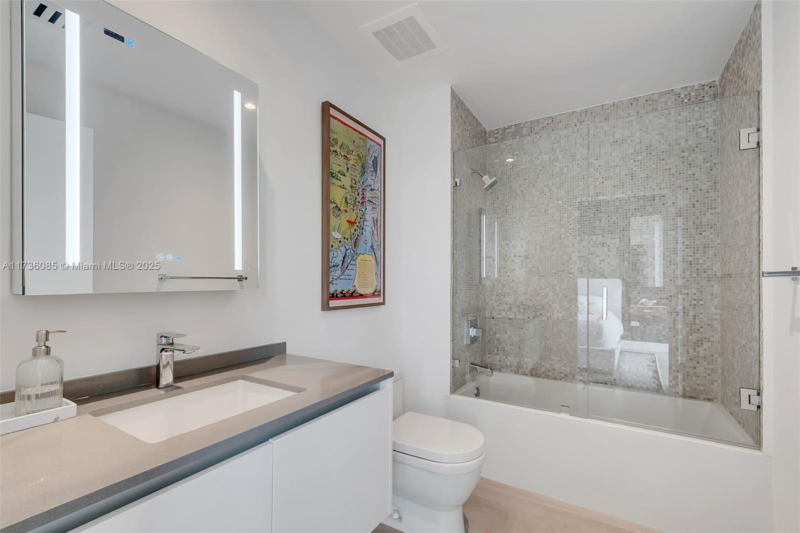 REACH CONDO - Residential