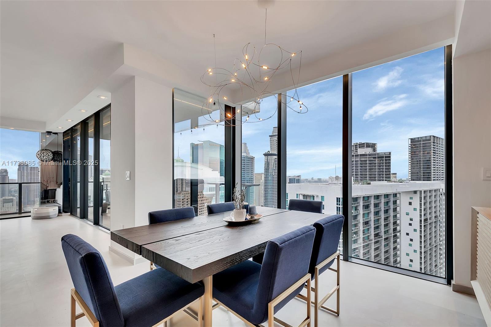 REACH CONDO - Residential