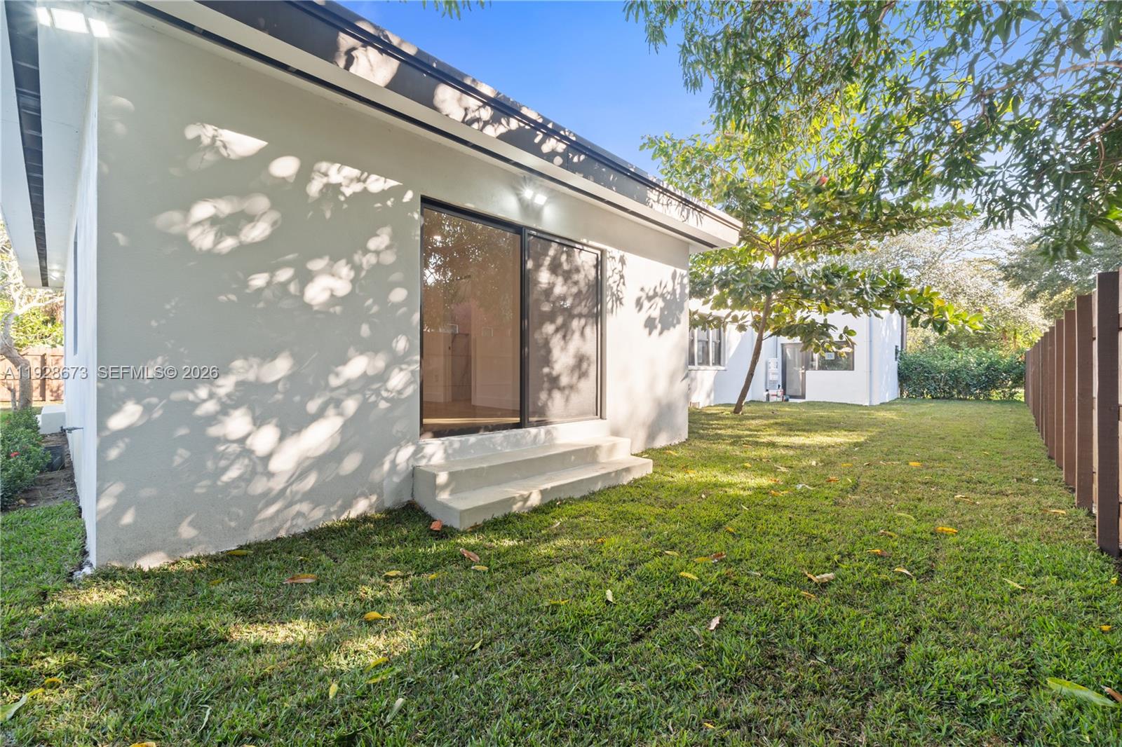 GRIFFING BISCAYNE PARK ES - Residential