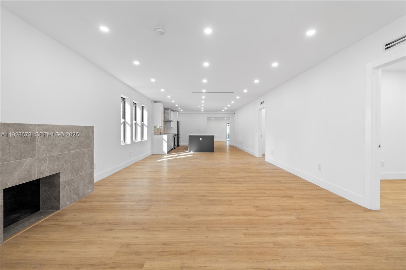 GRIFFING BISCAYNE PARK ES - Residential