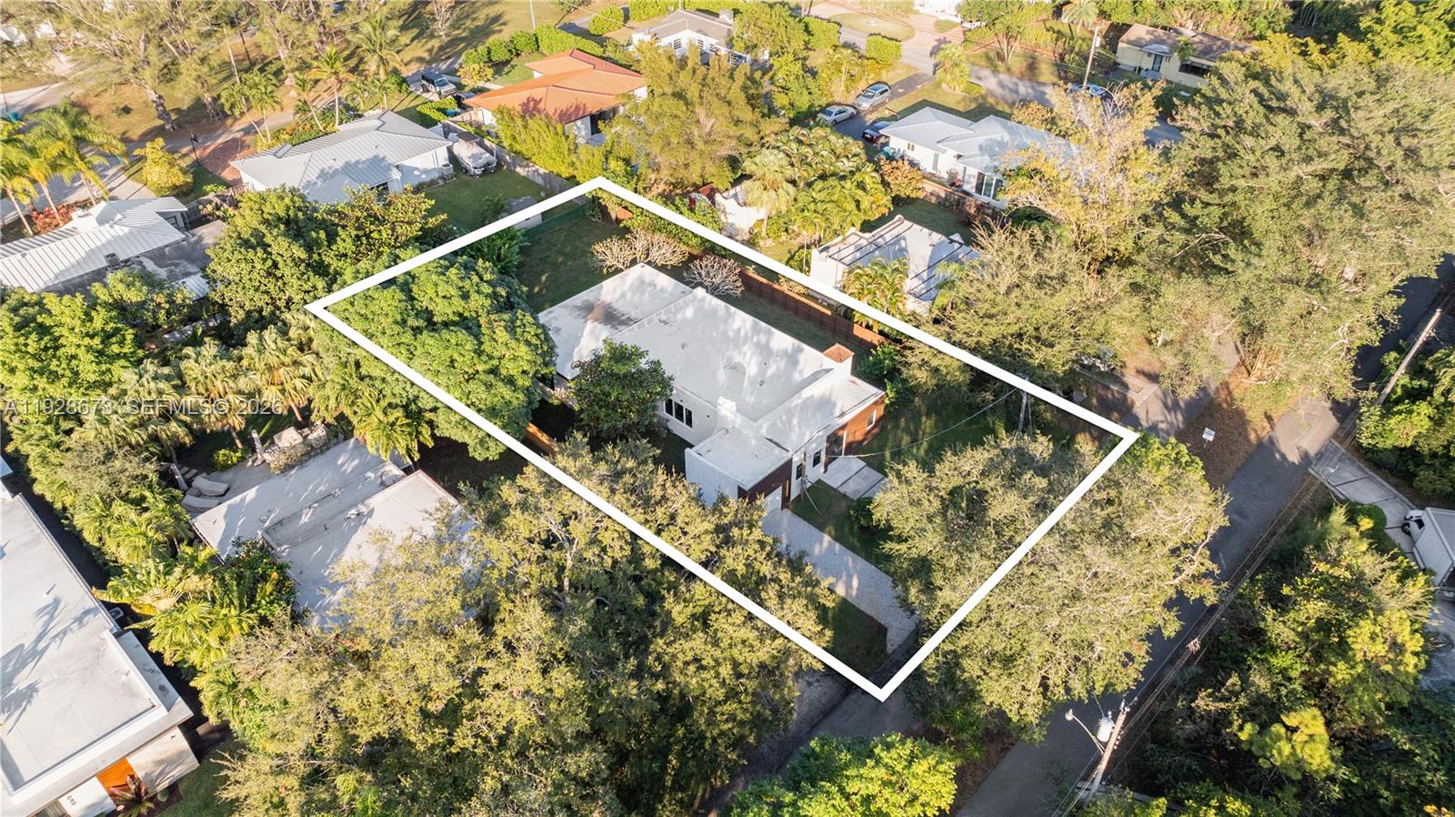 GRIFFING BISCAYNE PARK ES - Residential