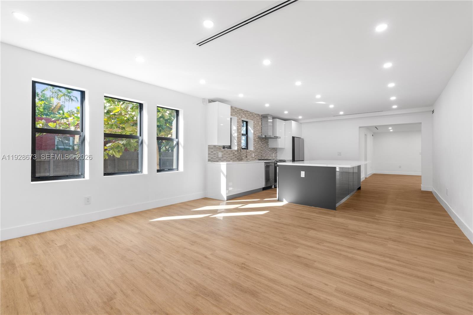GRIFFING BISCAYNE PARK ES - Residential