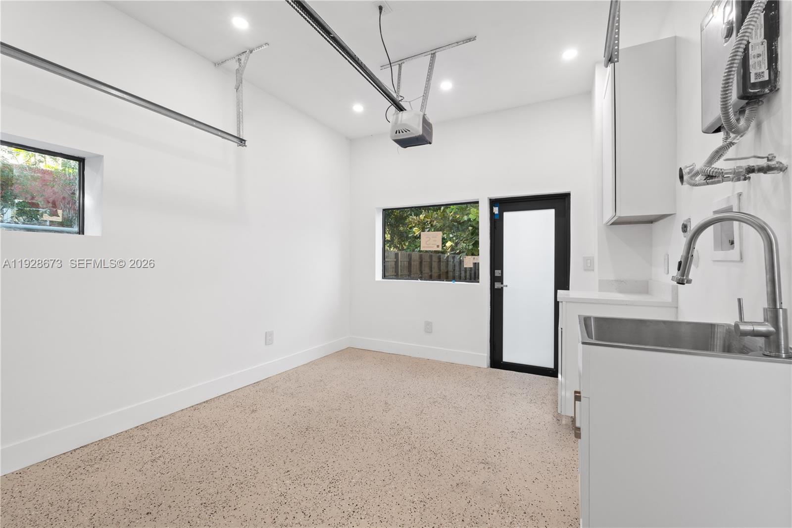 GRIFFING BISCAYNE PARK ES - Residential