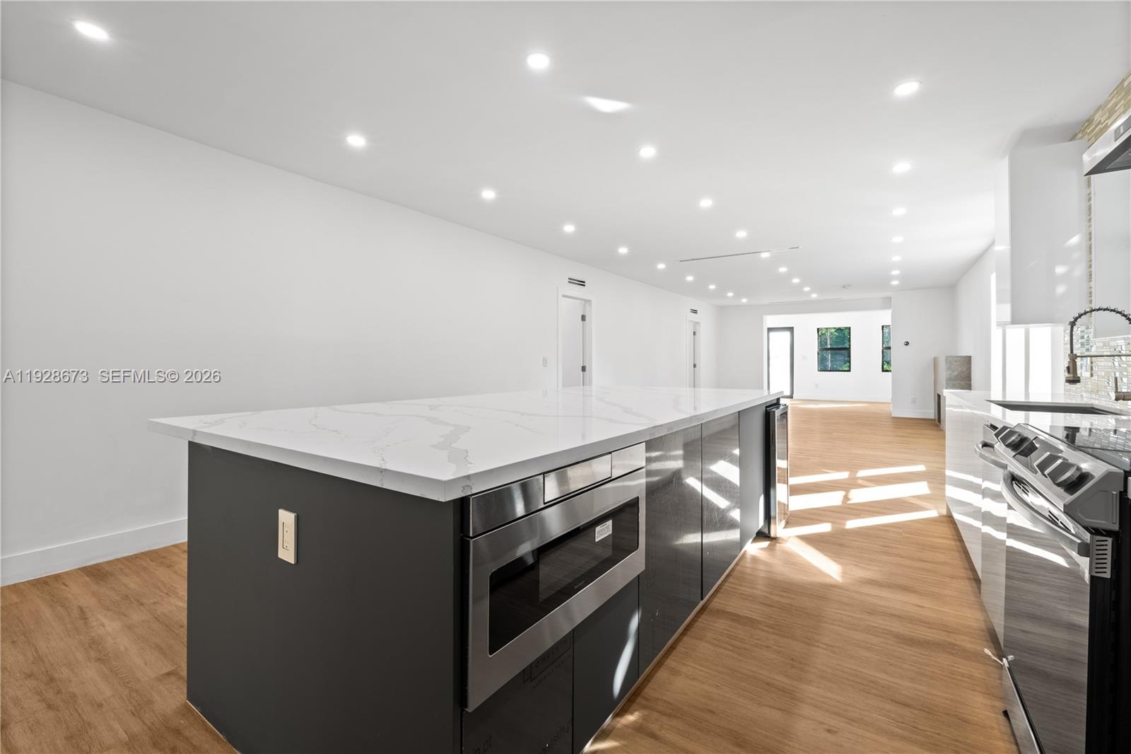 GRIFFING BISCAYNE PARK ES - Residential