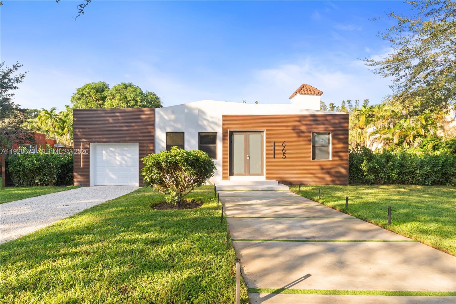 GRIFFING BISCAYNE PARK ES - Residential