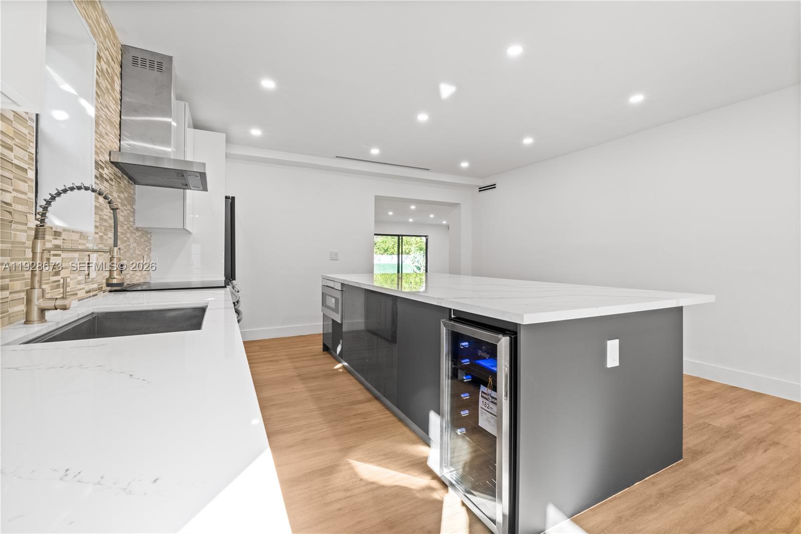 GRIFFING BISCAYNE PARK ES - Residential