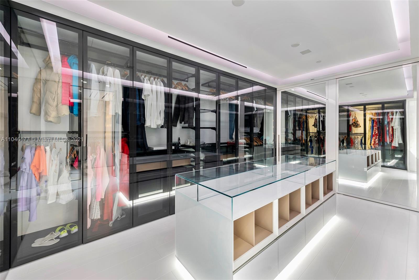 PALAZZO DEL MARE AT FISHE - Residential