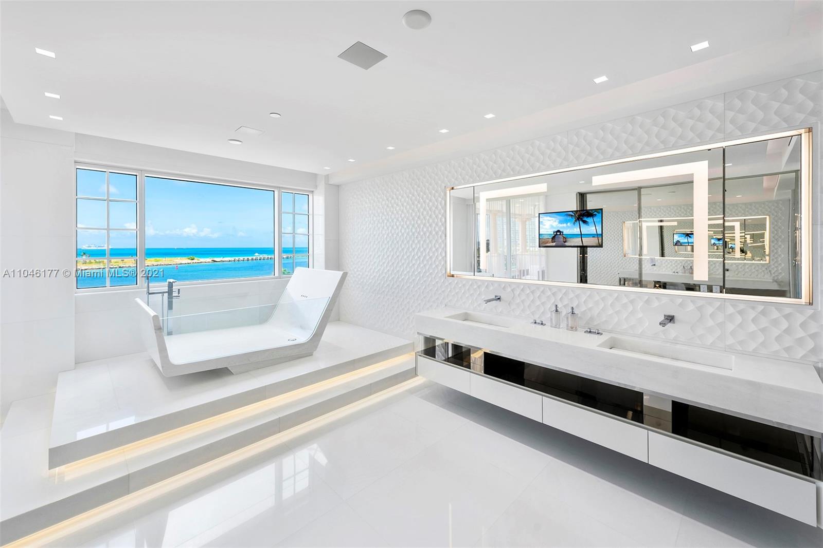 PALAZZO DEL MARE AT FISHE - Residential