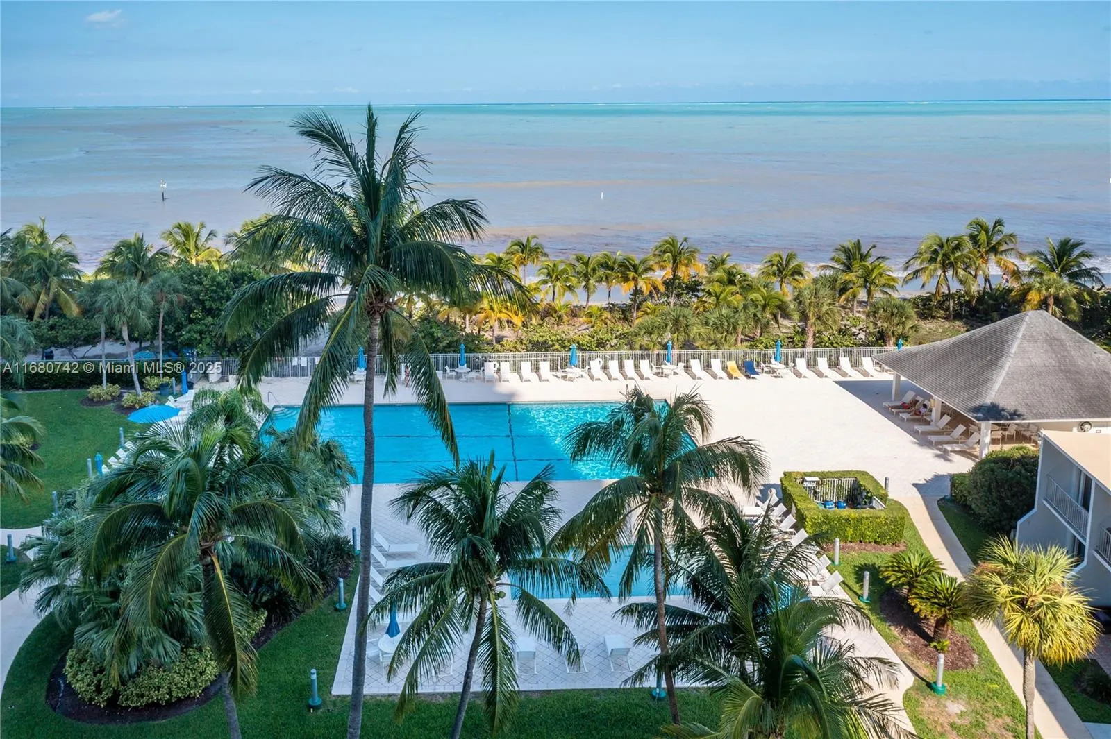 Key Biscayne, Florida 33149, United States, 1 Bedroom Bedrooms, ,2 BathroomsBathrooms,Residential,Active,37451